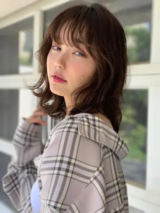 セミロング カラー ヘアアレンジ 🩰透明感カラー♡ UTA🩰のヘアスタイル