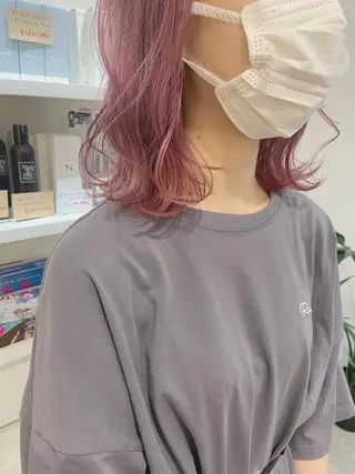 ミディアム カラー Rina  のヘアスタイル