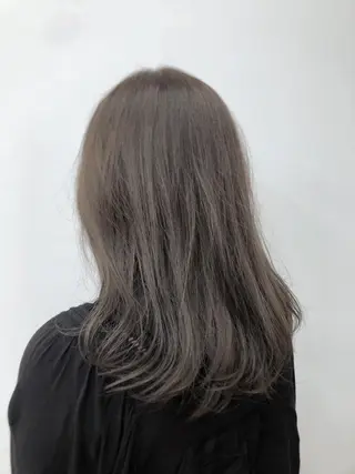 セミロング カラー うる艶ヘア♡韓国好き 透明感　shotaのヘアスタイル