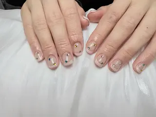 ネイル yiyi ネイルサロンのネイルデザイン