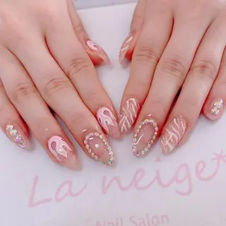 ネイル La neige* yuki 🐩🌙のネイルデザイン