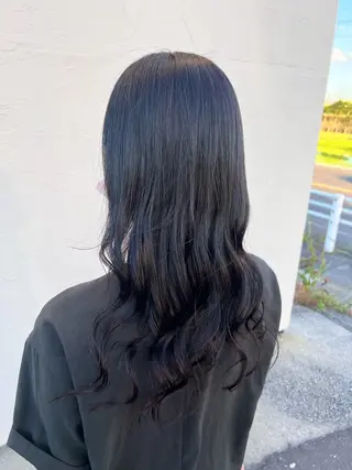 ロング カラー 田中 愛音のヘアスタイル