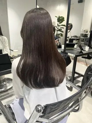ロング カラー パーマ ヘアアレンジ 透明感/オリーブ/ グレージュ/YUKAのヘアスタイル