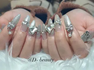 ネイル D-BEAUTY Nailsalonのネイルデザイン