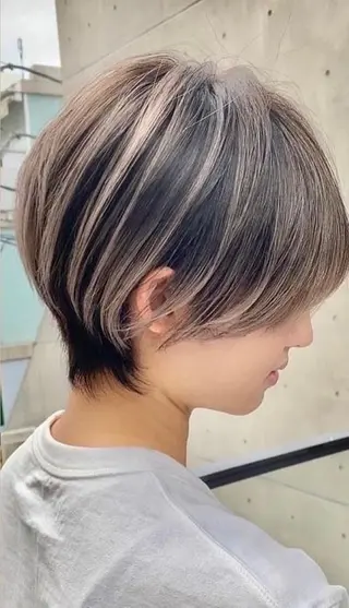 ショート 下田 雄二のヘアスタイル