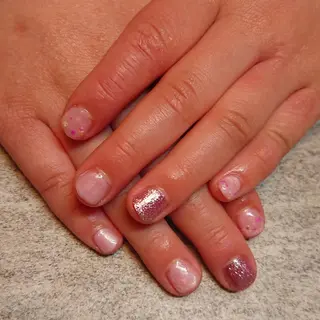 ネイル ジェヌインネイル 河内のネイルデザイン