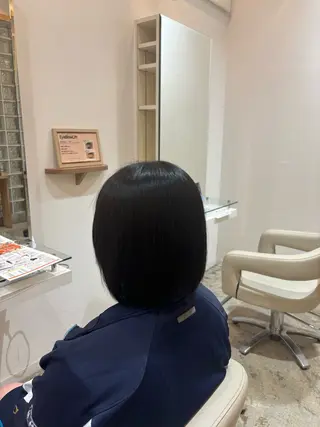 ミディアム 佐藤 優里のヘアスタイル