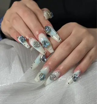 ネイル Luna Gladeのネイルデザイン