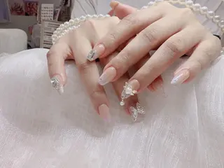 ネイル VIVIAN リサのネイルデザイン