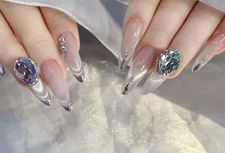 ネイル Pure&Rich Nailのネイルデザイン