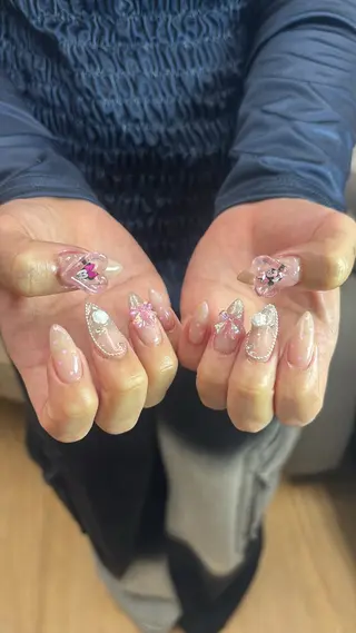 ネイル 小山 羽奈のネイルデザイン