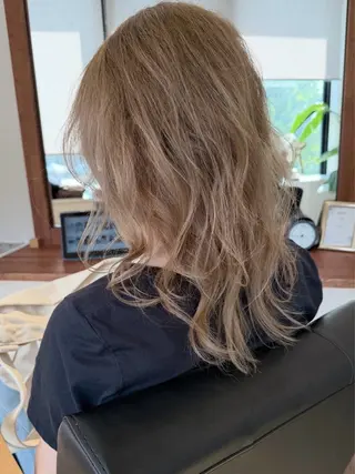 ミディアム カラー 田室 和幸のヘアスタイル
