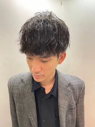 ミディアム 西脇 杏奈のヘアスタイル