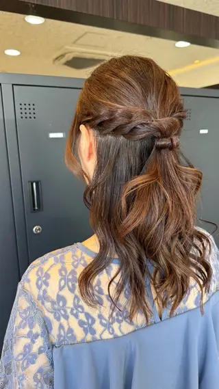 ヘアアレンジ seina🩰 ブリーチ/ヘアセットのヘアスタイル