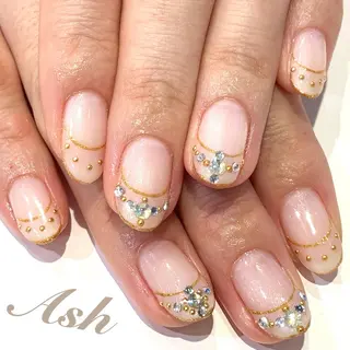 ネイル 🩵NORIKO 上品ネイルが得意🩵のネイルデザイン