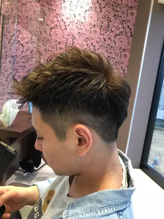 ショート カラー メンズ アンドウ ユウ/ レイヤーカット/韓国のヘアスタイル