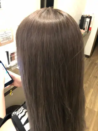 ロング 堀岡 さやかのヘアスタイル