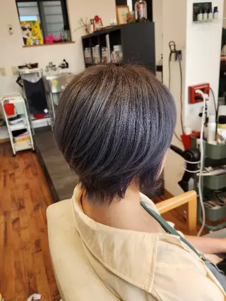 ショート 岩瀬 未来のヘアスタイル