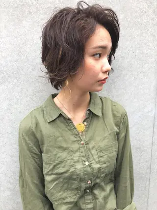 ショート カラー 安達 俊亮のヘアスタイル