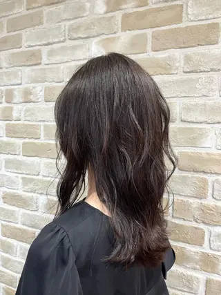 セミロング sayaka 透明感カラーのヘアスタイル