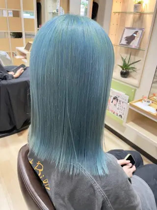 ミディアム カラー 🌈派手髪ハイトーン 🌈鈴木亮太🌈のヘアスタイル
