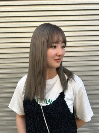 ロング カラー レイヤー/ブリーチ/ 渋谷/ルル🌿のヘアスタイル