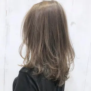セミロング カラー 大人可愛いショート 原田美千留のヘアスタイル