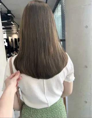 セミロング カラー パーマ ヘアアレンジ 透明感/オリーブ/ グレージュ/YUKAのヘアスタイル