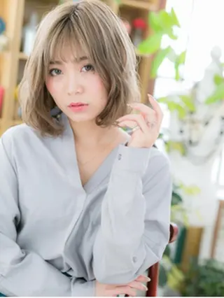 ミディアム カラー パーマ 出川 宙☘️のヘアスタイル
