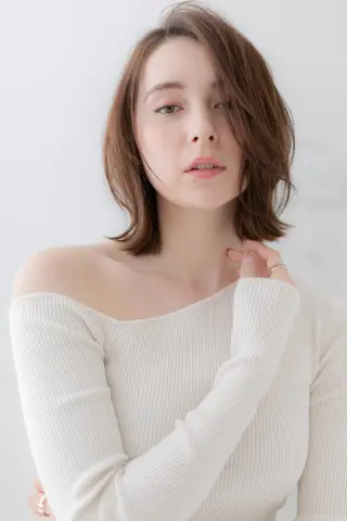 ミディアム BonD hairのヘアスタイル