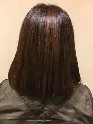 ミディアム クラッチムク博多小川 旭のヘアスタイル