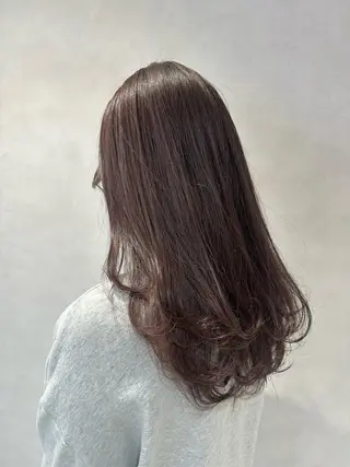 ロング カラー 大人レイヤー& 透明感カラー💄のヘアスタイル