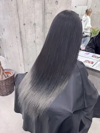 カラー 和木坂 日美のヘアスタイル