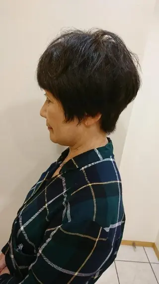 ショート 齋藤 愛美のヘアスタイル