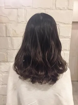 ミディアム _WHITE 高槻店 平野湧人　/髪質改善のヘアスタイル