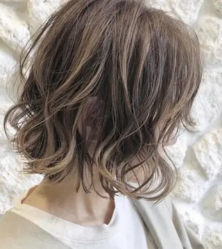 ミディアム 仙台駅前徒歩5分🎀 23時まで予約可🌸のヘアスタイル