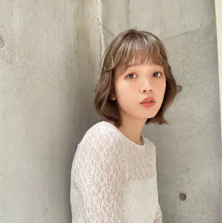 ショート カラー パーマ 十川 明優花のヘアスタイル