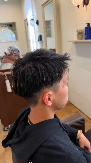 メンズ 南草津/トレンドカラ ー/パーマ 西村美月のヘアスタイル