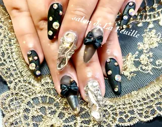 セミロング サロンドラフィーユ LAFEUILLEのネイルデザイン