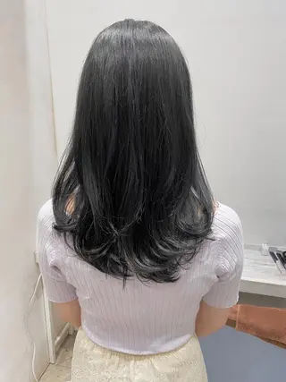 セミロング 顔まわりカット🌟 くびれヘア/寺門遥輝のヘアスタイル