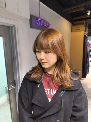 セミロング カラー NANAMI🩵 大人可愛い韓国ヘアのヘアスタイル