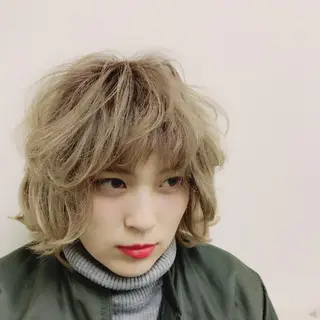 ショート カラー ヘアアレンジ 烏丸韓国ヘア🇰🇷 ayaka🎀のヘアスタイル