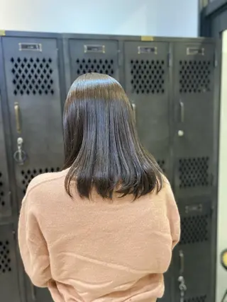 ミディアム カラー 大人かわいい×艶髪 🤍塩川のヘアスタイル
