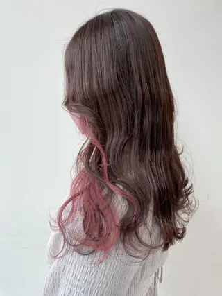 セミロング カラー ヘアアレンジ 🦄インナーカラー 🦄貫井彩花のヘアスタイル