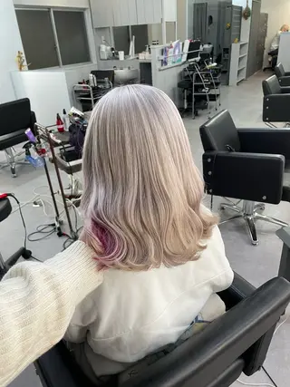 セミロング カラー Cielro【 シェイロ 】所属・Cielro/ダブル カラー/西田咲希のヘアスタイル