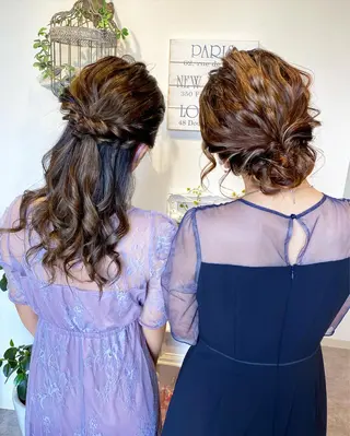 ロング カラー ヘアアレンジ 荒木 ひろかのヘアスタイル