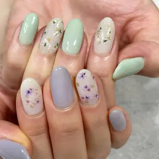 ネイル 東 千夏のネイルデザイン