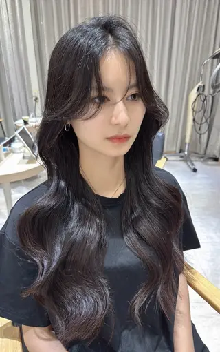 ロング カラー レイヤーカット❤︎ 韓国ヘア❤︎YUKAのヘアスタイル