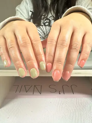 ミディアム カラー YING Nail🐶のネイルデザイン