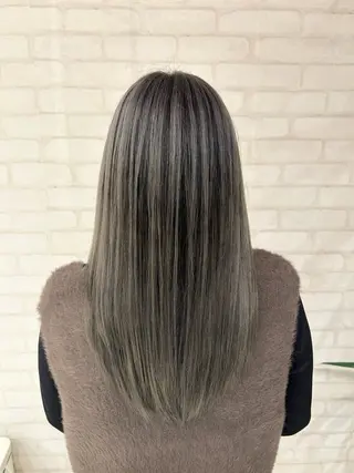 セミロング 中川 拓弥のヘアスタイル